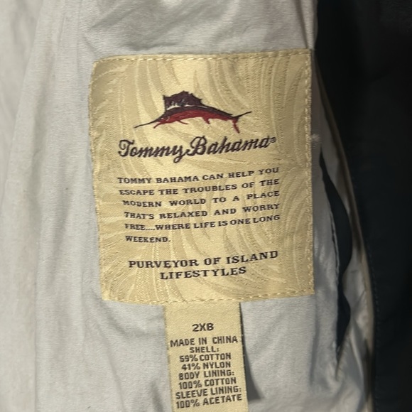 Men’s XXL Tommy Bahama Black, Cotton/Nylon Jacket. - Picture 2 of 5